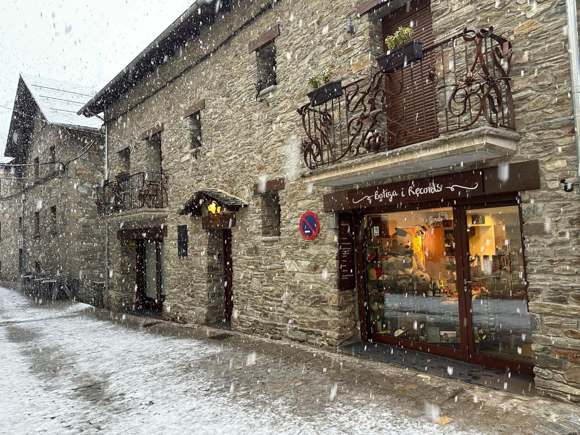 Rural L'Ortiga Blanca Hotel Queralbs Bagian luar foto