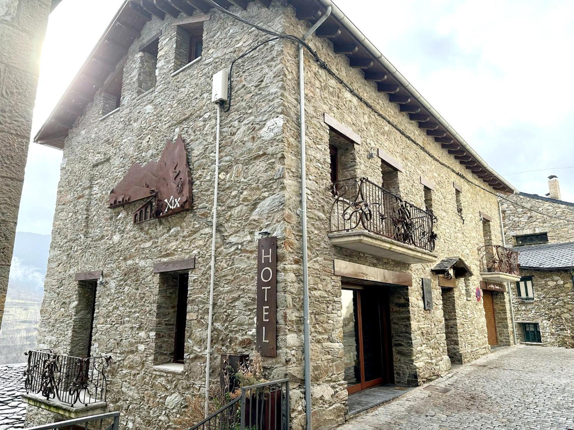 Rural L'Ortiga Blanca Hotel Queralbs Bagian luar foto